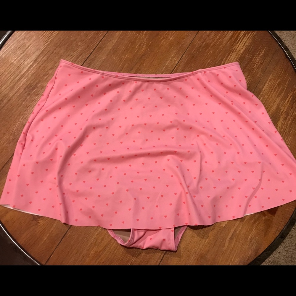 Pink hearts skirt size large!